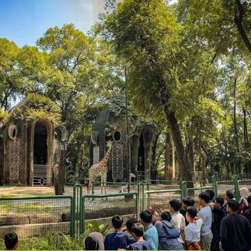 Ragunan Hadirkan Wisata Malam, Begini Tanggapan  Warga