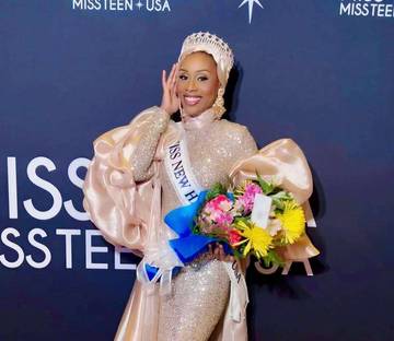 MonaLesa Brackett Jadi Finalis Berhijab Pertama Miss USA