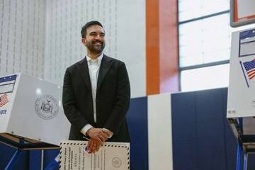 Zohran Mamdani Jadi Wali Kota Muslim Pertama NYC