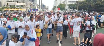 Friendship Walk dan Poland Shopping Day Hubungan Indonesia–Polandia