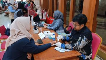 Cegah Penyakit, Pemkot Jakbar Gelar Layanan Cek Kesehatan Gratis