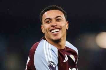 Aston Villa Kalahkan Manchester United, Rogers Jadi Pahlawan