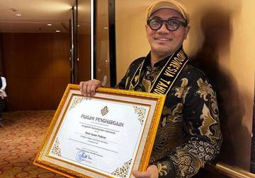Kiprah Kak Awam: Mendongeng, Mendidik, dan Menghidupkan Budaya
