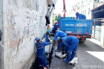 Revitalisasi Saluran Air di Jalan Swadaya Post Rampung 