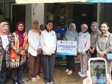PAM JAYA Bagikan 1.000 Toren Air Gratis