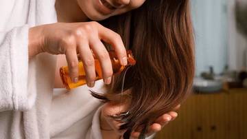 Tips Merawat Rambut Sehat Alami