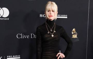 Kelly Osbourne Tanggapi Kritik Tubuh Pasca Wafatnya Ozzy