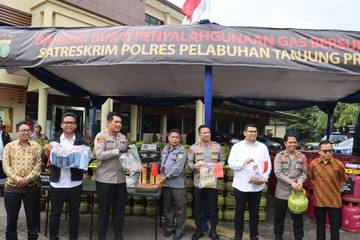 Polres Pelabuhan Tanjung Priok Bongkar Sindikat Gas Oplosan