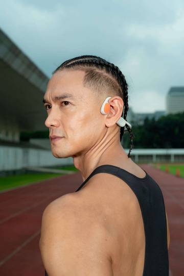 IRON Open Ear Headphones Hadir di iBox Indonesia
