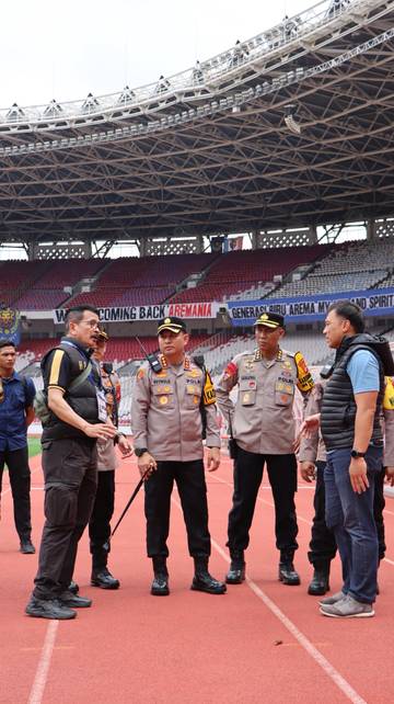 Ribuan Personel Gabungan Kawal Persija Lawan Arema