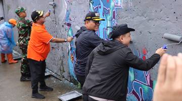 545 Personel Gabungan Bersihkan Cempaka Putih Serentak
