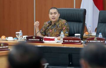 Pimpinan DPRD DKI Soroti Pendangkalan Kali Grogol Selatan
