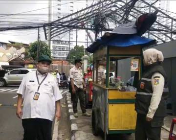Pemkot Jakpus Tata Trotoar Cikini hingga Senen