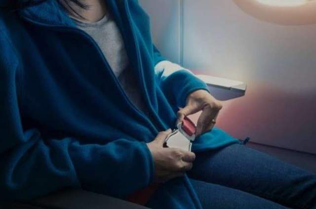 Seat Belt Pesawat Harus Digunakan Meski Lampu Tandanya Tidak Menyala