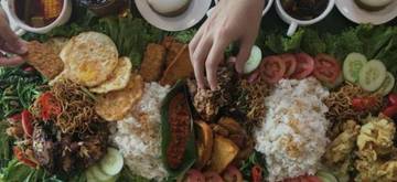Kebiasaan Makan Yang Aneh 'Tak Biasa' Dari Berbagai Negara