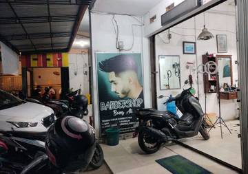 Barbershop Bang Ali Hadirkan Gaya Rambut Masa Kini