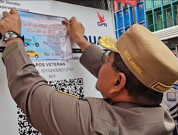 Tutup Pos Retribusi Parkir di Simpang Pasar Guna Dukung Pedagang Kecil