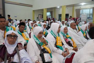 JCH Diimbau Tak Ragu Meminta Bantuan Petugas Haji