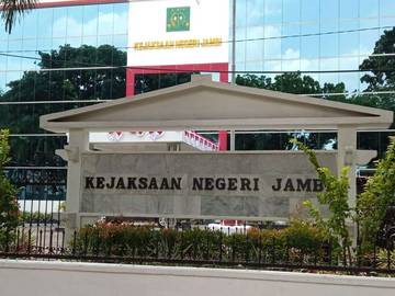 Kejari Jambi Berhasil Pulihkan Keuangan Negara 490 Juta 