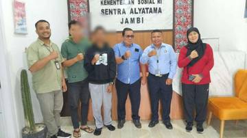 Selesaikan Pembinaan,Klien Balai Pemasyarakatan Jambi Ke Keluarga