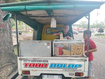 Tahu Balap Ngebut di Lidah 