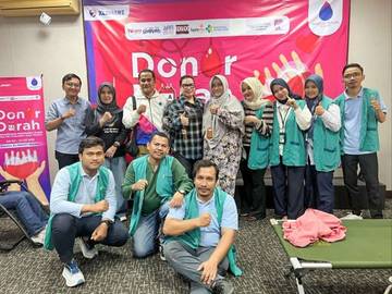Karyawan XLSMART Gelar Donor Darah dan Pemeriksaan Kesehatan 