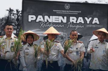 Panen Raya Serentak, Lapas Jambi Dukung Ketahanan Pangan