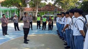 Satpol PP Tebo Jaring Pelajar Bolos Sekolah