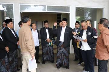 Komisi V DPR Tinjau Gedung Mangkrak Asrama Haji