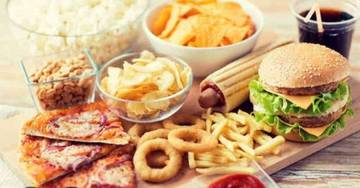 Batasi Komsumsi Makanan dan Minuman Pemicu Kanker 