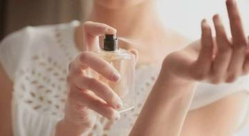 Cara Pakai Parfum Agar Tahan Lama