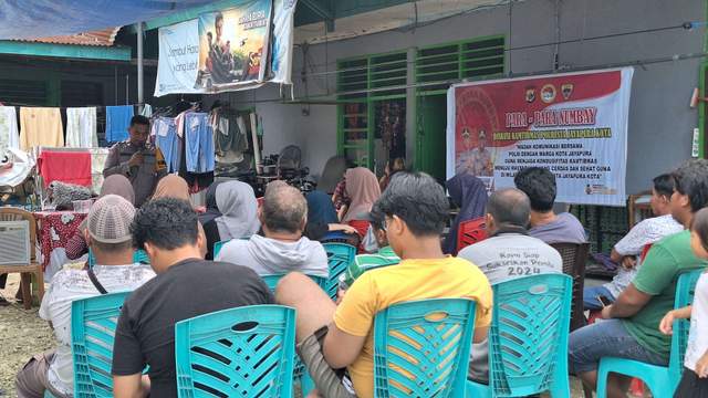 Bhabinkamtibmas Sosialisasikan Kamtibmas Jelang Pilkada 2024