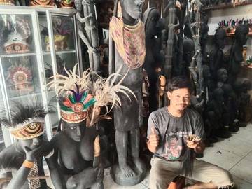 Galeri Souvenir Papua Tetap Eksis