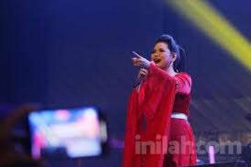 Kisah Lagu Legendaris 'September Ceria' Vina Panduwinata