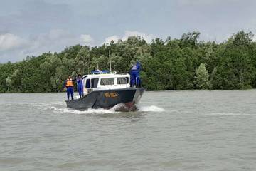 Pencarian ABK KM Bintang Laut Terkendala Cuaca B