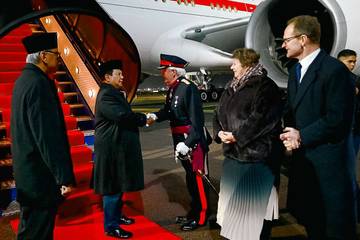 Tiba di London, Presiden Perkuat Kemitraan Strategis 