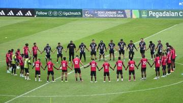 Persipura Waspadai Kejutan Beruang Madu