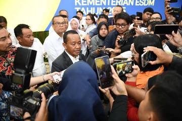 Pertama Kalinya Lifting Minyak Bumi Lewati Target APBN
