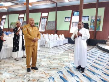 Rayakan Imamat, Pastor John Bunay Dirikan Pusat Spiritual