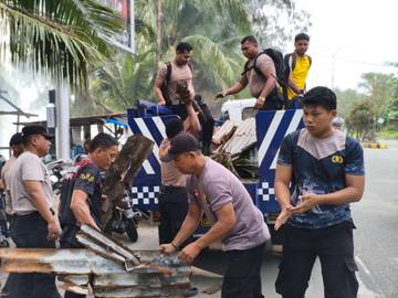 Personel Polresta Gelar Karya Bhakti di Pantai Hamadi