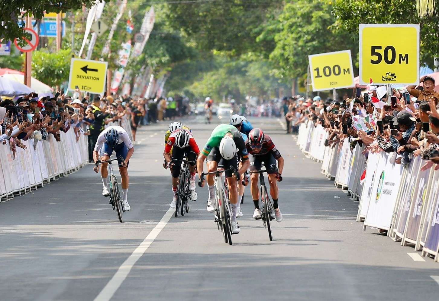 Etape Pertama TdBI 2025, Jeroen Meijers Tampil Dominan