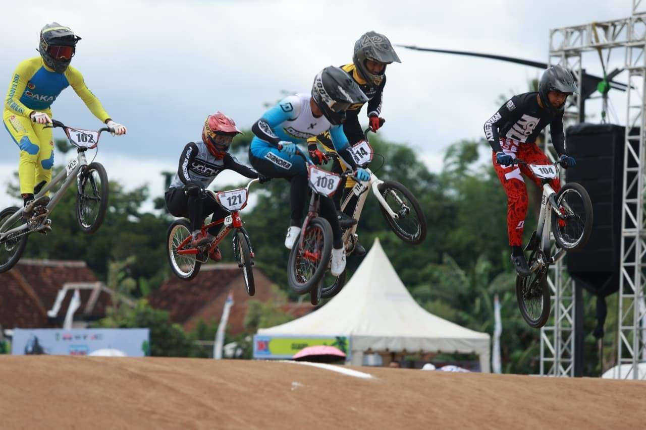 Banyuwangi BMX Supercross 2025 Dimulai di Sirkuit Muncar