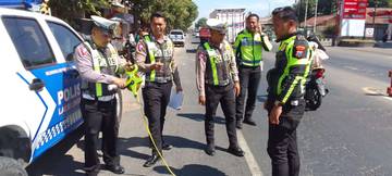 Laka Pantura Situbondo, Tewaskan Ibu dan Anak