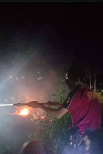 Kebakaran Lahan Ilalang Seluas 1 Hektare Di Situbondo Berhasil Dipadamkan