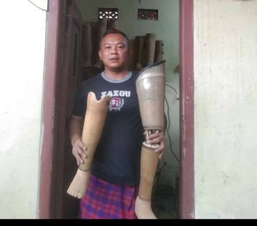 Bakoel Sikil Kaki Palsu Wujud Impian Bagi Penyandang Cacat Fisik