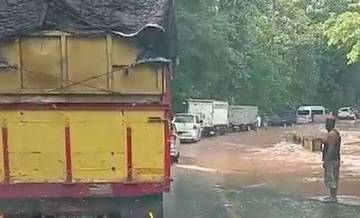 Luapan Sungai Hutan Baluran Banjiri Jalur Pantura 