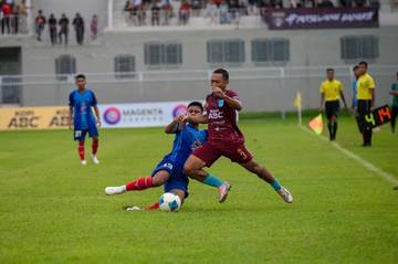 Brace Lutfi Bachtiar Antar Persewangi ke Puncak Klasemen dan Babak 16 Besar