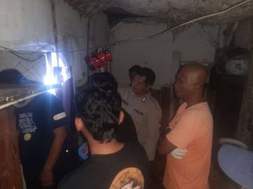 Perempuan Paruh Baya Meninggal Terbakar di Kamarnya 