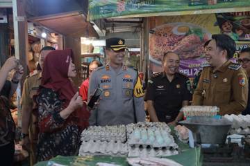 Kapolres Bersama Forkompinda Jember Sidak Pasar Jelang Lebaran