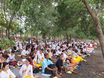 Rangkaian Perayaan Nyepi Saat Ramadhan Di Jember